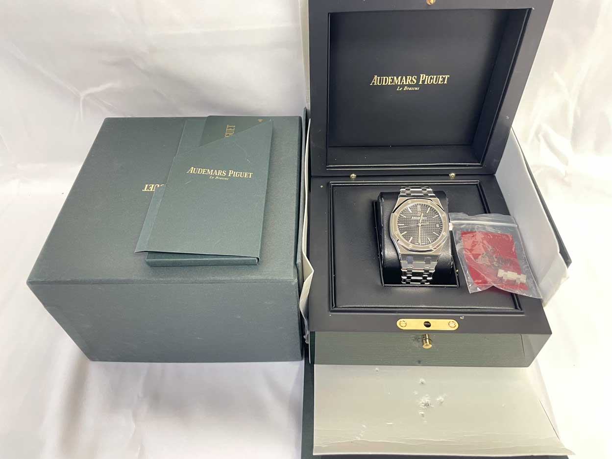 Audemars Piguet Royal Oak 41mm 15500st