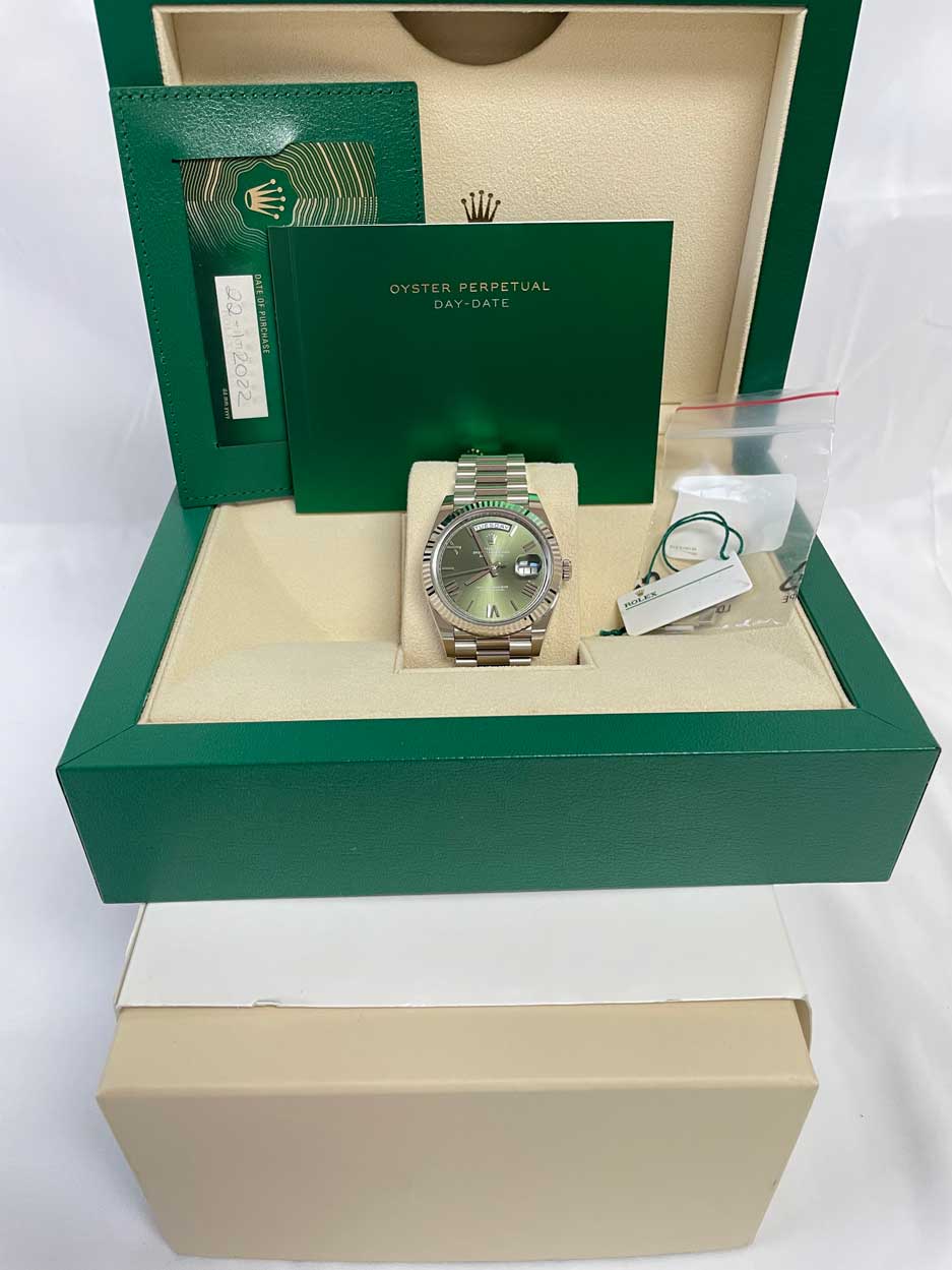 Rolex Day-Date 40 White Gold Olive Green