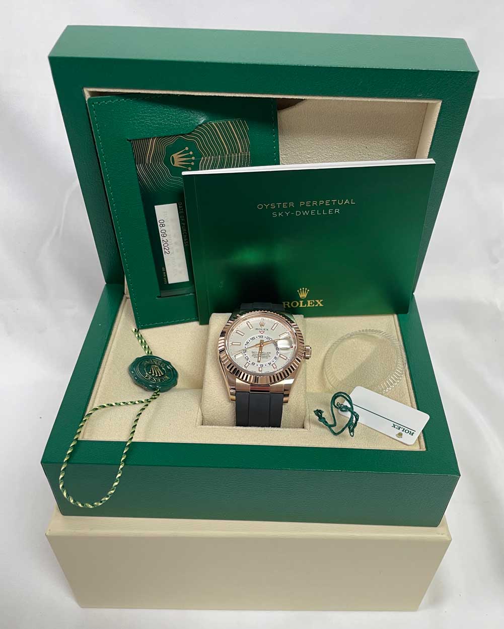 Rolex Everose Gold Sky-Dweller - Fluted Bezel - Oysterflex Bracelet