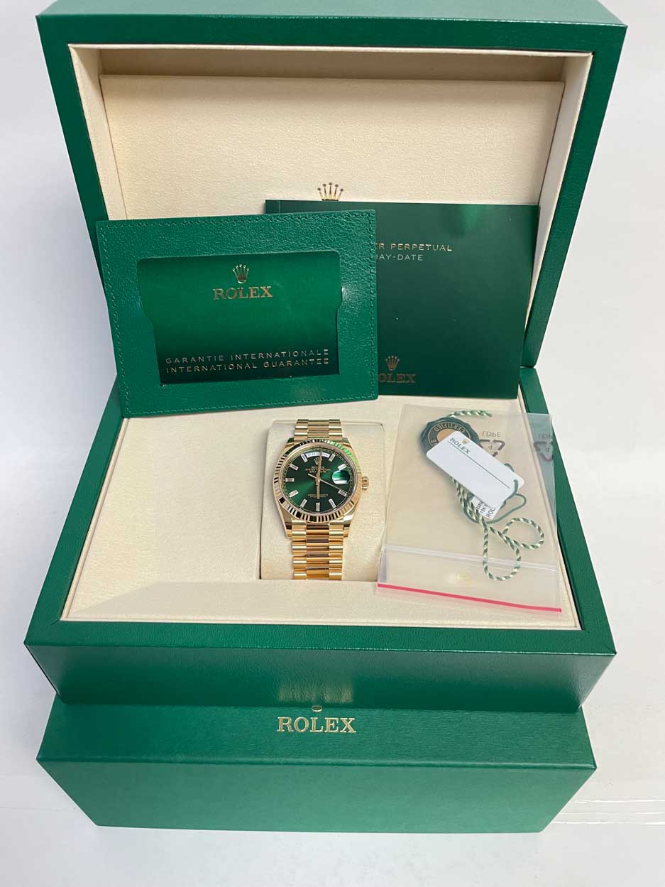 Rolex Day-Date President Yellow Gold - Fluted Bezel - President