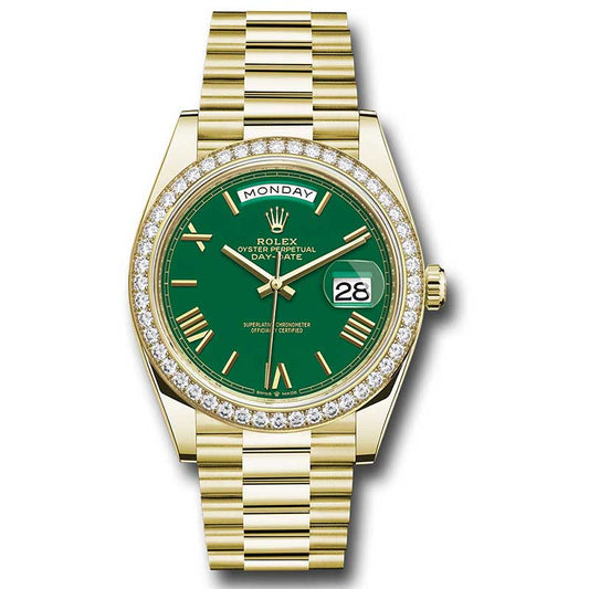 Rolex Day-Date 40 Yellow Gold Diamond Bezel