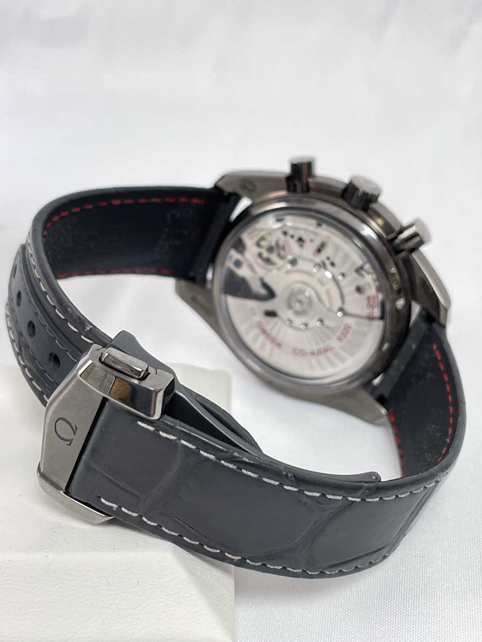 Moonwatch Co-Axial Chronograph Grey Side of The Moon