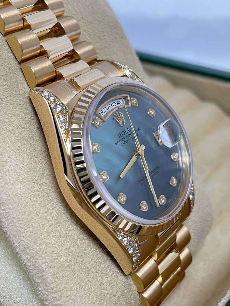 Rolex Day-Date President Yellow Gold - Fluted Bezel - President