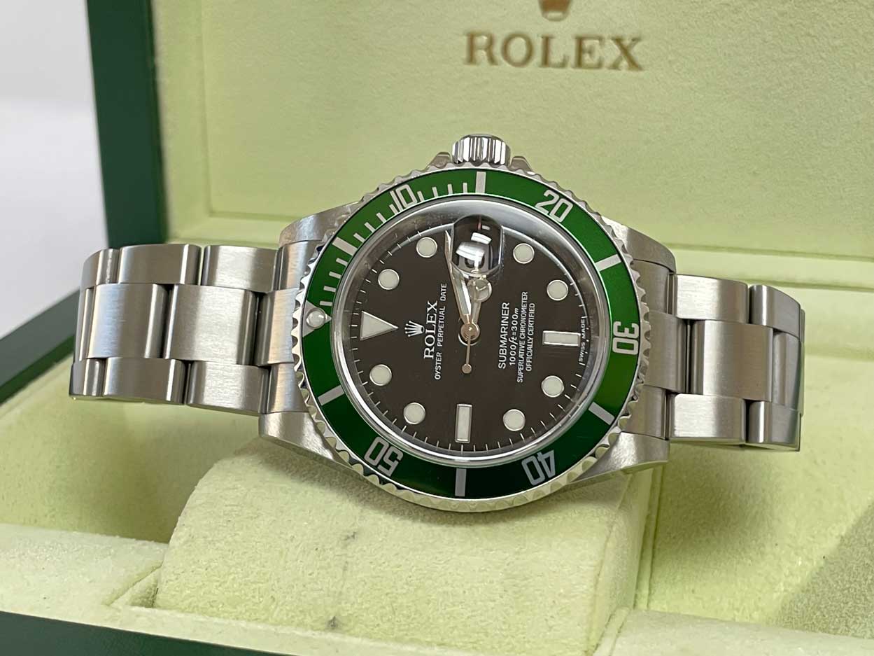 Rolex  Submariner Date 40mm Kermit 16610LV M Serial Engraved Rehault