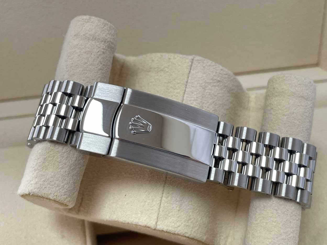 Rolex Datejust 41 Steel - Smooth Bezel