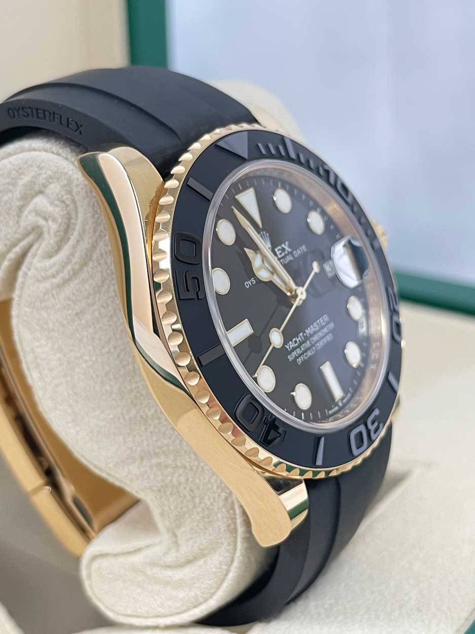 Rolex Yacht-Master 42 mm - Yellow Gold