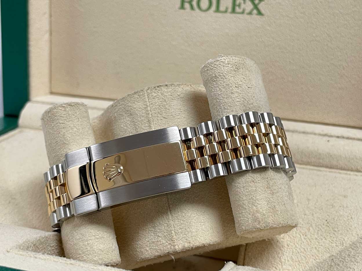 Rolex Datejust 41 Steel and Yellow Gold - Fluted Bezel - Jubilee