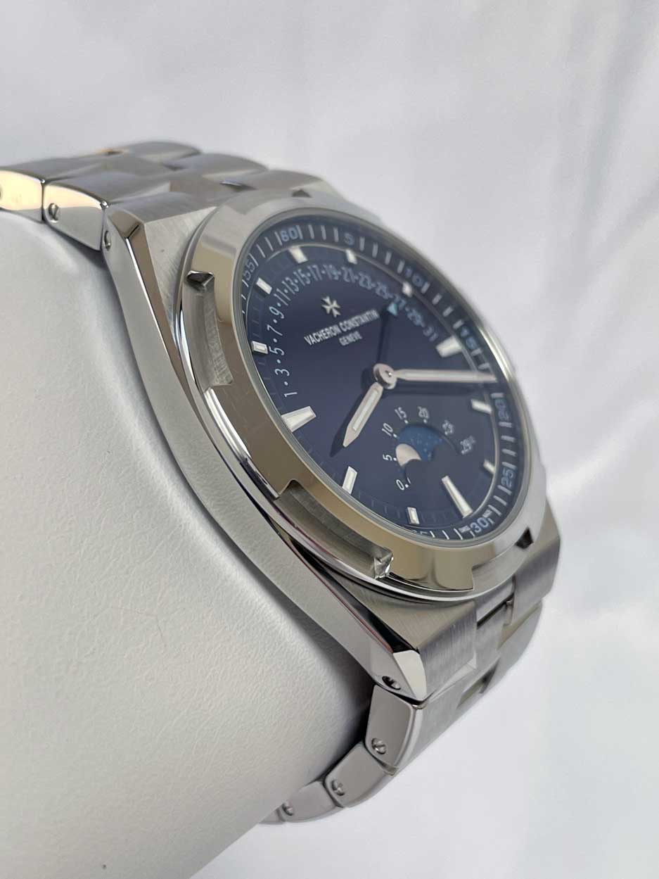 Vacheron Constantin Overseas Moonphase Retrograde 4000V/210A-B911