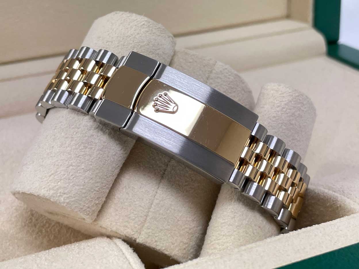 Rolex Datejust 41 Steel and Yellow Gold - Fluted Bezel - Jubilee