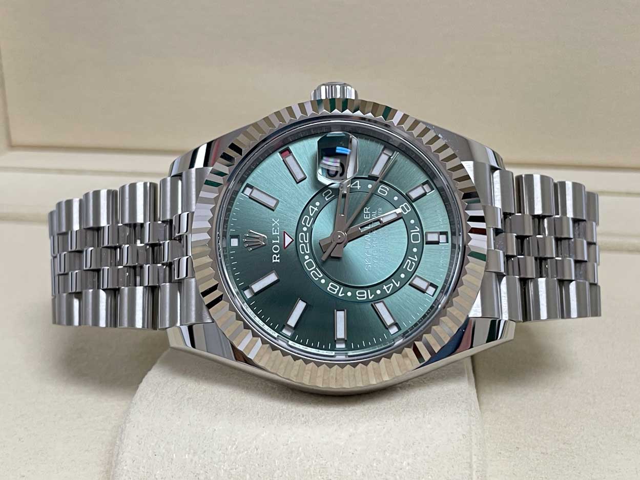 Rolex Sky-Dweller - Steel & White Gold - Jubilee