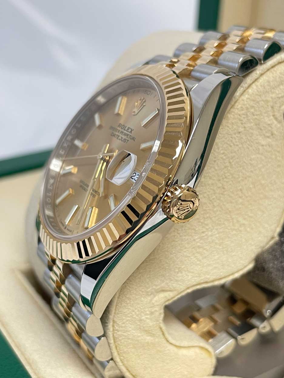 Rolex Datejust 41 Steel and Yellow Gold - Fluted Bezel - Jubilee