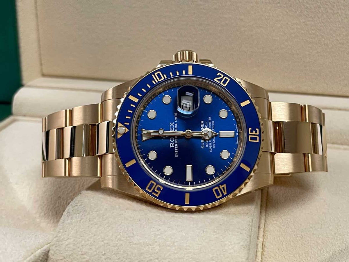Rolex Submariner - Yellow Gold Blue