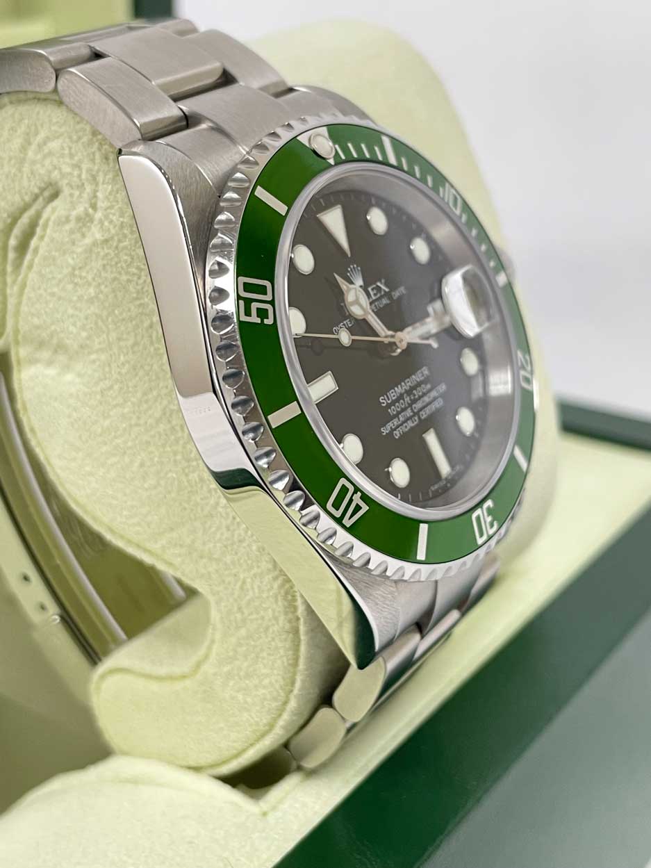 Rolex  Submariner Date 40mm Kermit 16610LV Z Serial