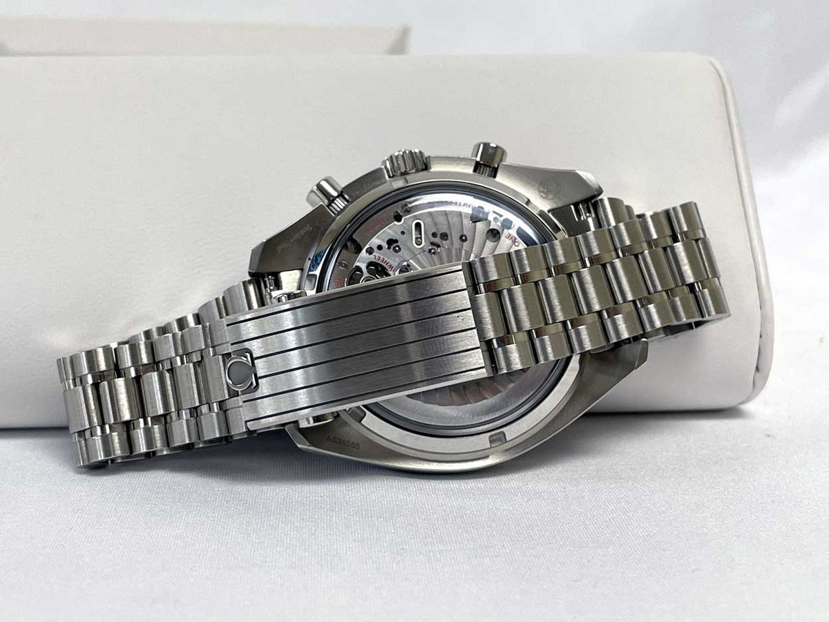 Omega Speedmaster Super Racing Master Chronometer