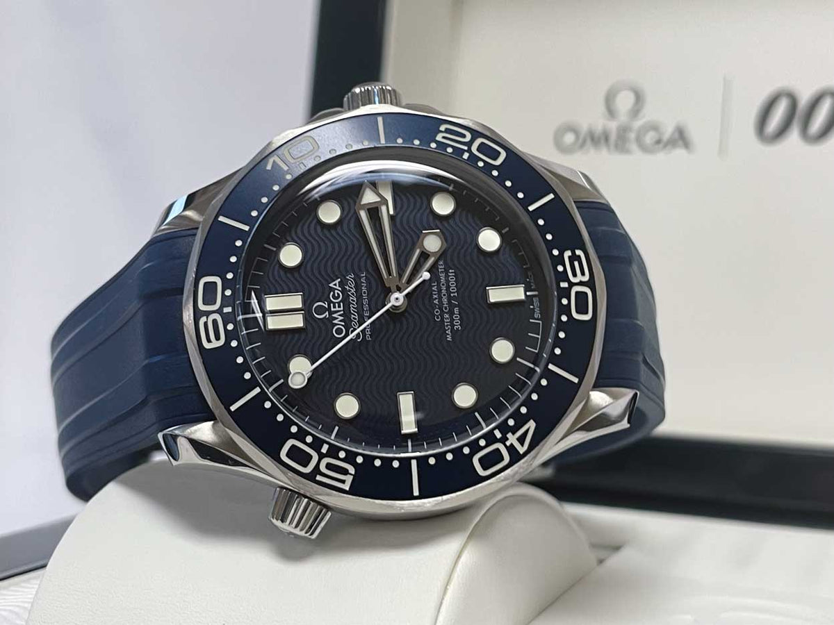 Omega Diver 300m Co-Axial Chronometer 42mm James Bond