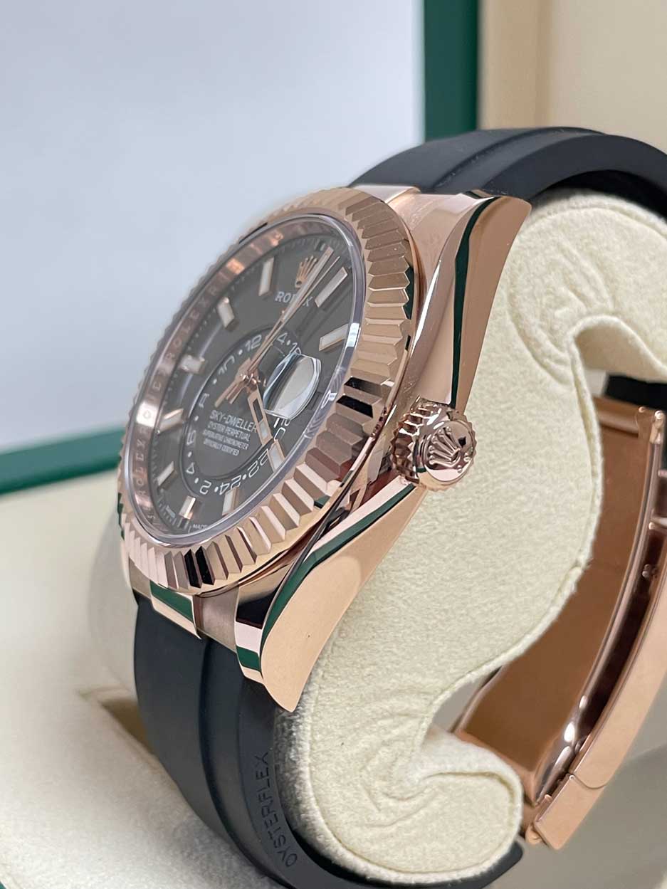 Rolex Everose Gold Sky-Dweller - Fluted Bezel - Oysterflex Bracelet