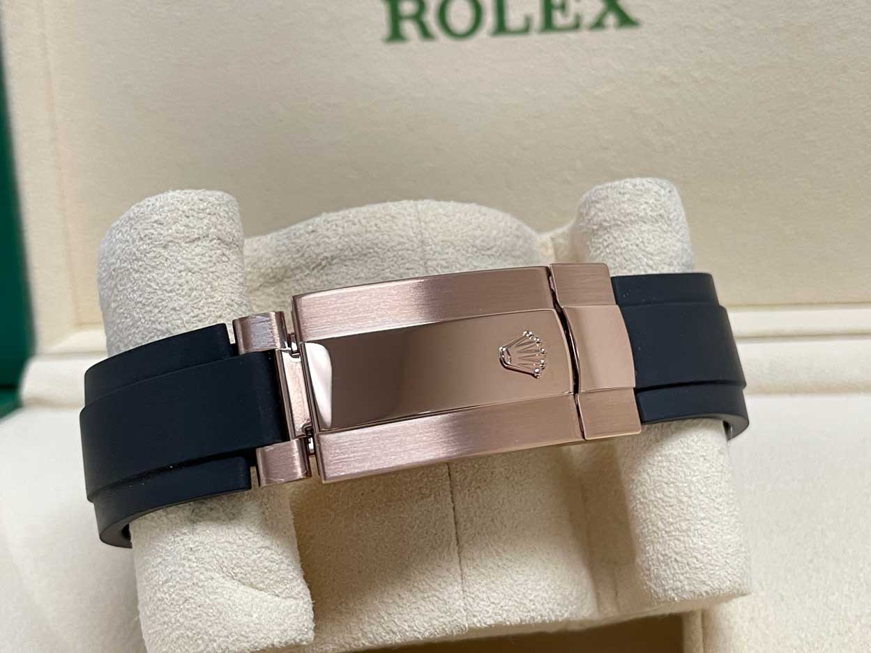 Rolex Everose Gold Sky-Dweller - Fluted Bezel - Oysterflex Bracelet