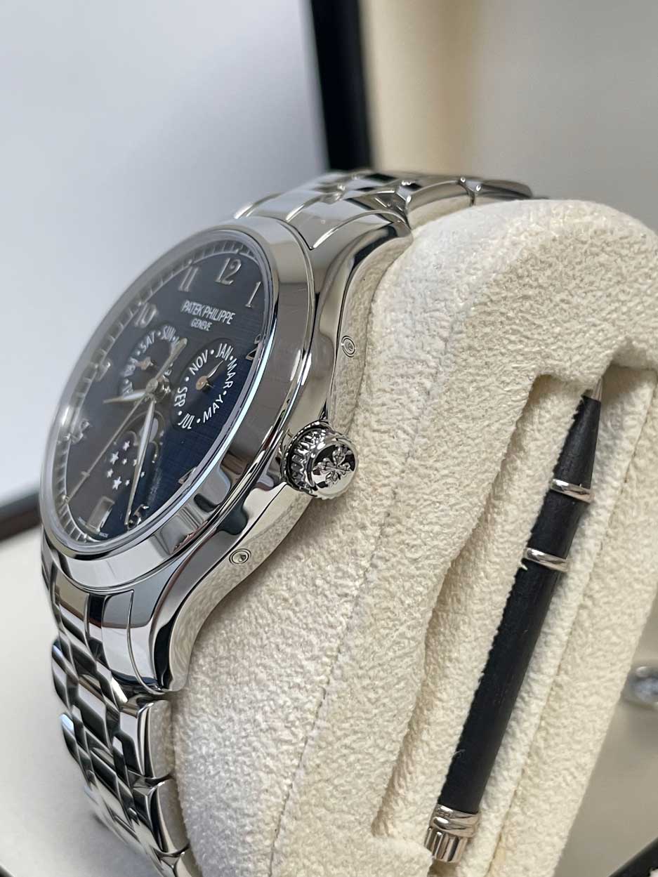 Patek Philippe Complications Annual Calendar 4947/1A Blue