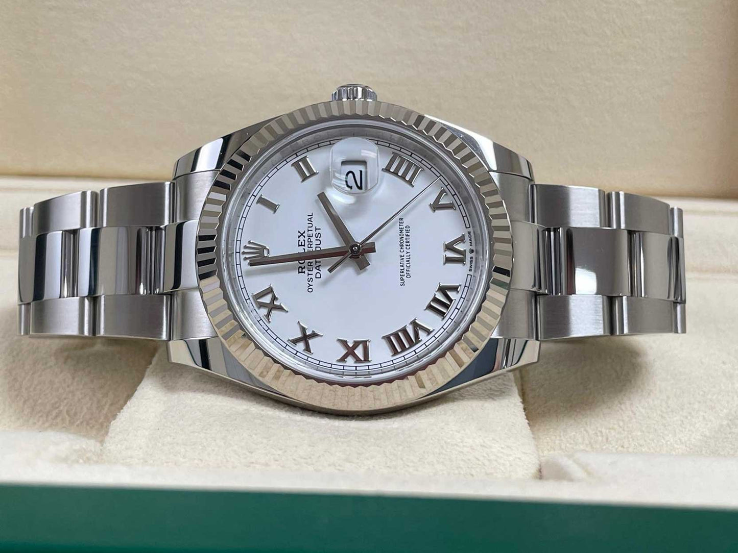 Rolex Datejust 41 Steel and White Gold - Fluted Bezel - Oyster 126334
