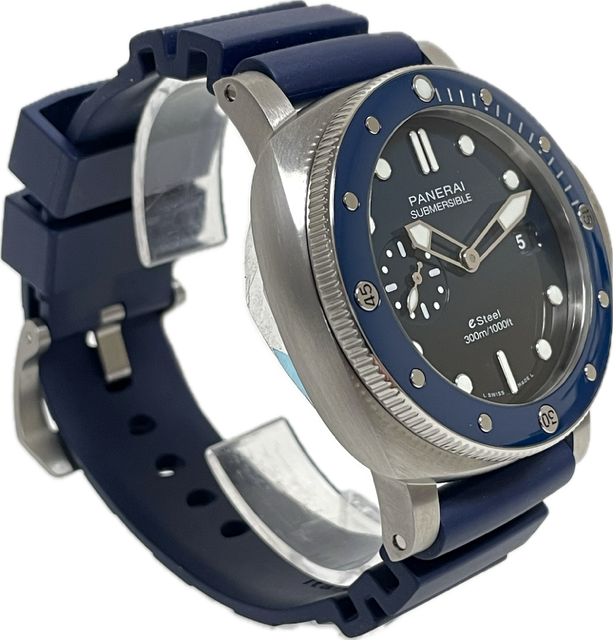 Panerai  Submersible QuarantaQuattro Blu Profondo 44mm