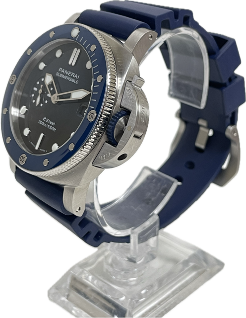 Panerai  Submersible QuarantaQuattro Blu Profondo 44mm